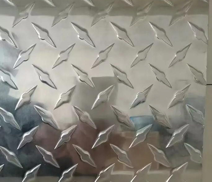 բ����������
